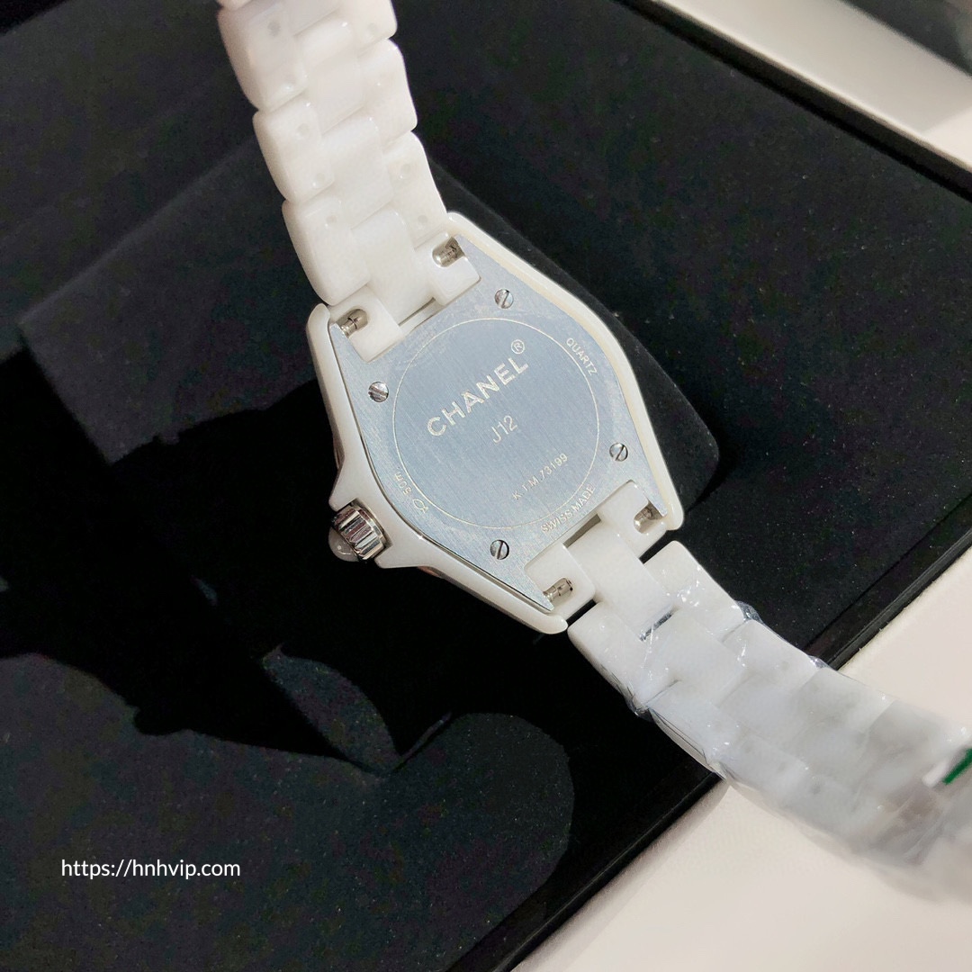 Chanel J12 WATCH, 29MM