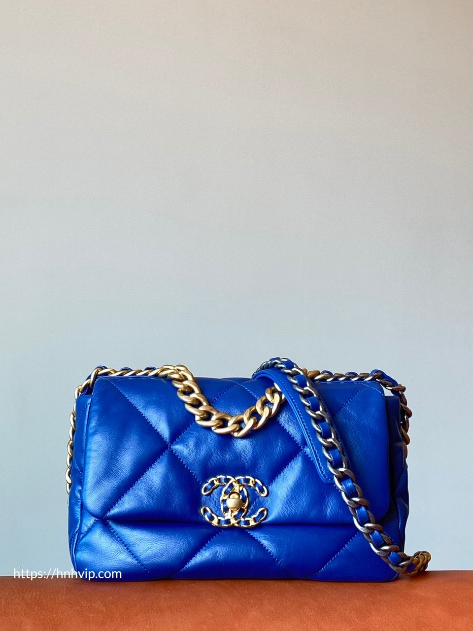 CHANEL 19 HANDBAG