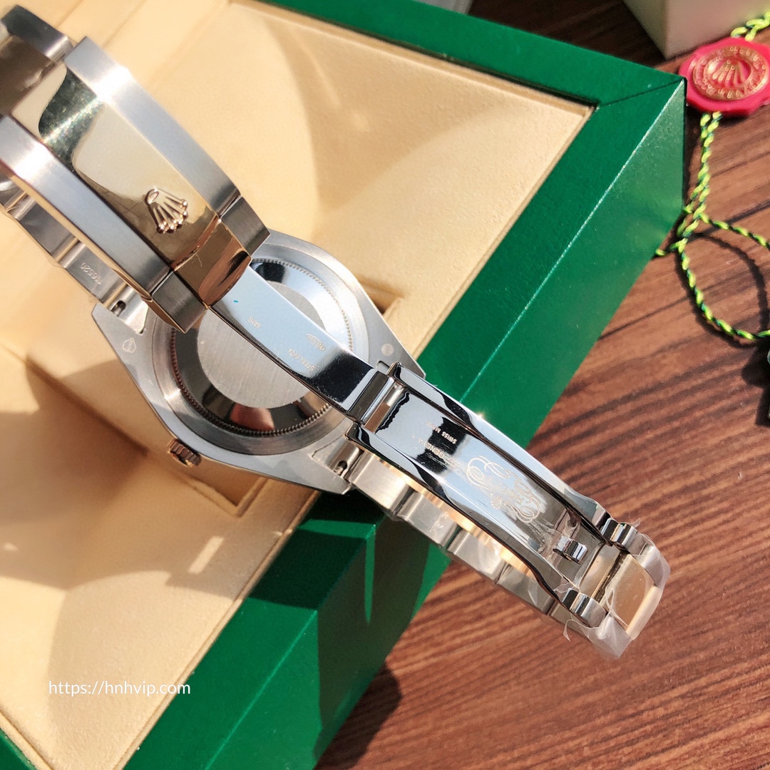 Rolex Oyster Perpetual Datejust 41MM 126333 - 0009