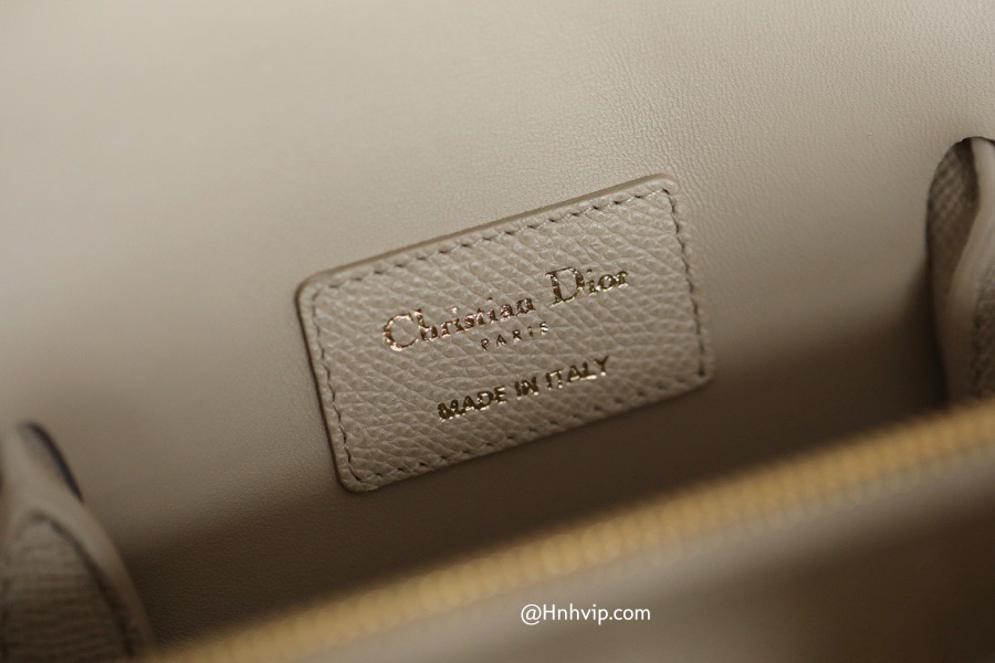 DIOR MEDIUM ST HONORÉ TOTE IVORY Grained Calfskin