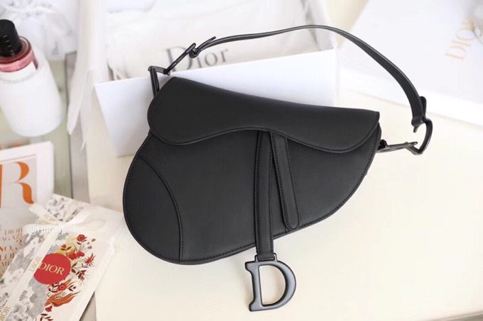 DIOR SADDLE BAG Black Ultramatte Calfskin