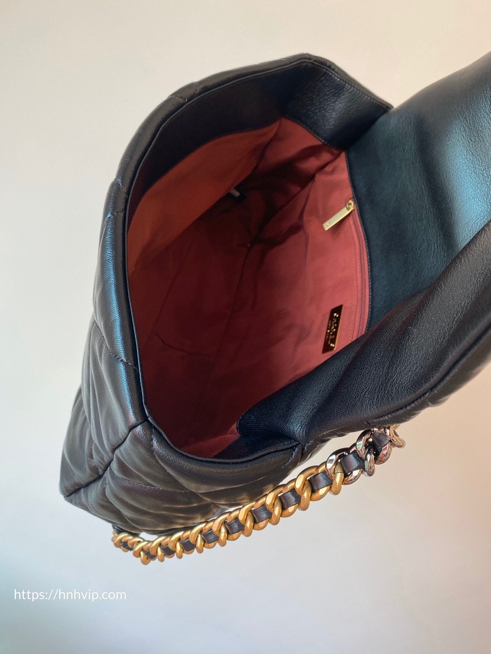 CHANEL 19 HANDBAG