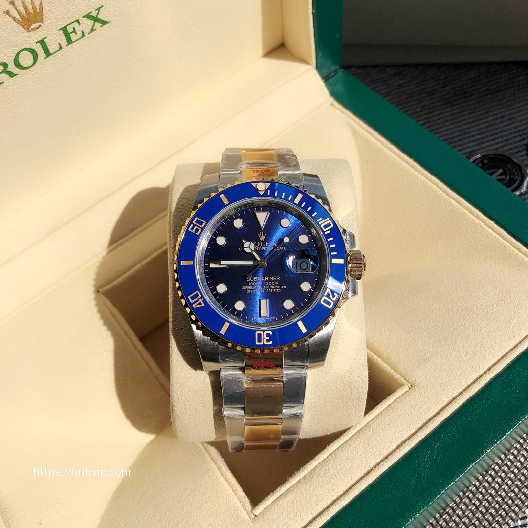 Rolex Oyster Perpetual Submariner Date 126613LB