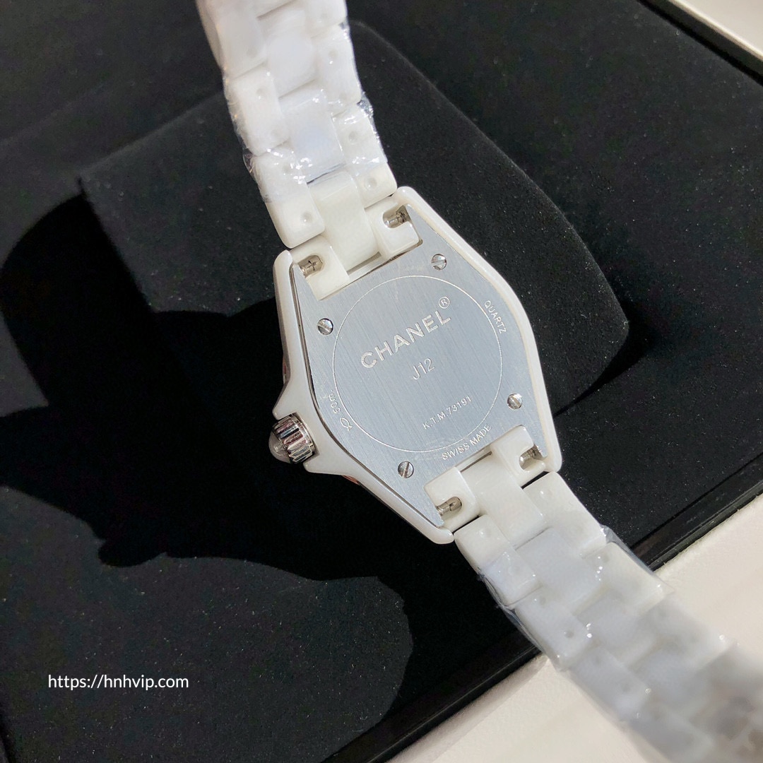 Chanel J12 WATCH, 29MM