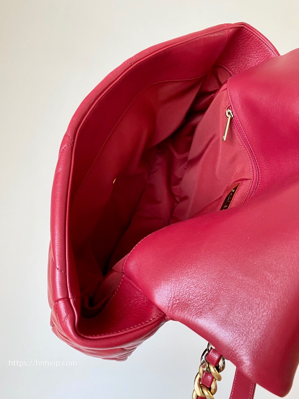 CHANEL 19 HANDBAG