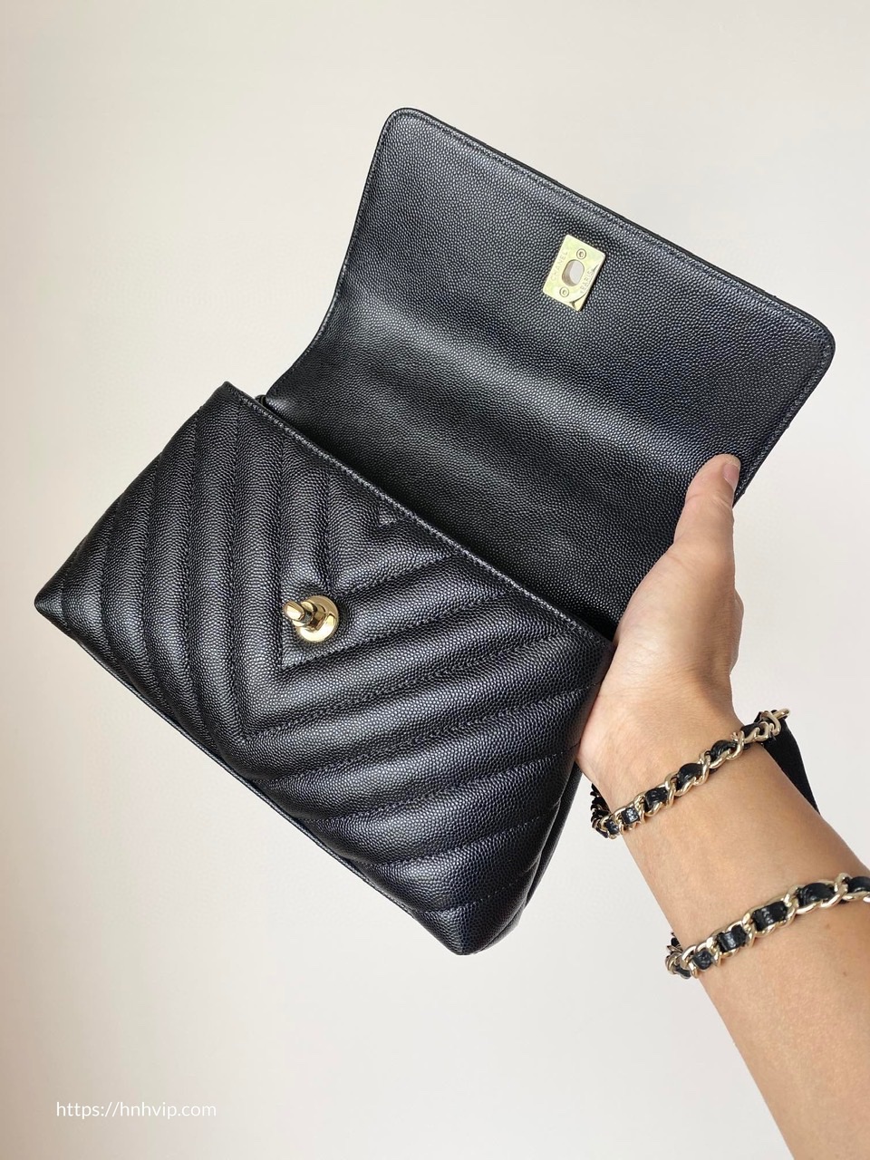 Chanel Coco handle Bag 23cm