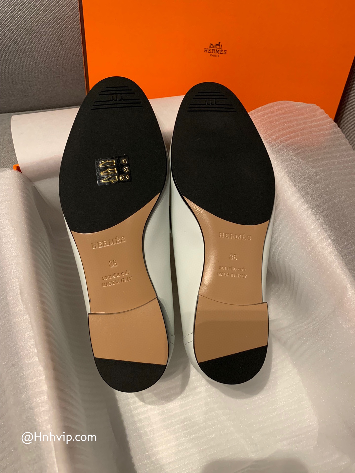 HERMES Paris loafer