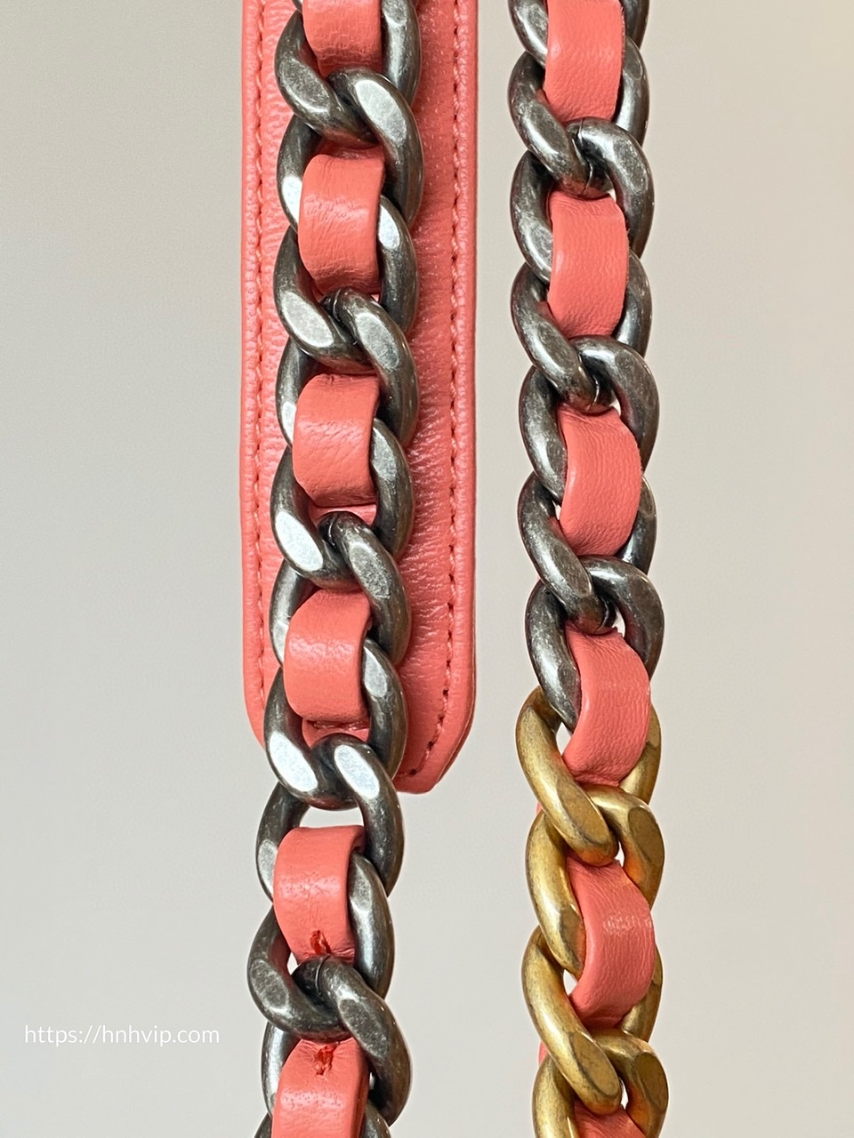 CHANEL 19 HANDBAG