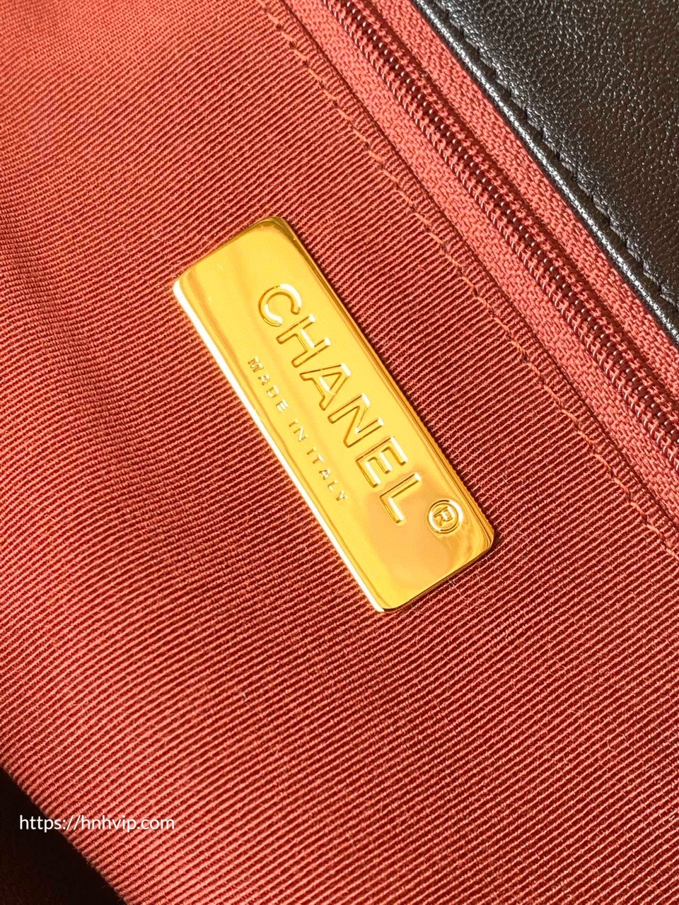 CHANEL 19 HANDBAG