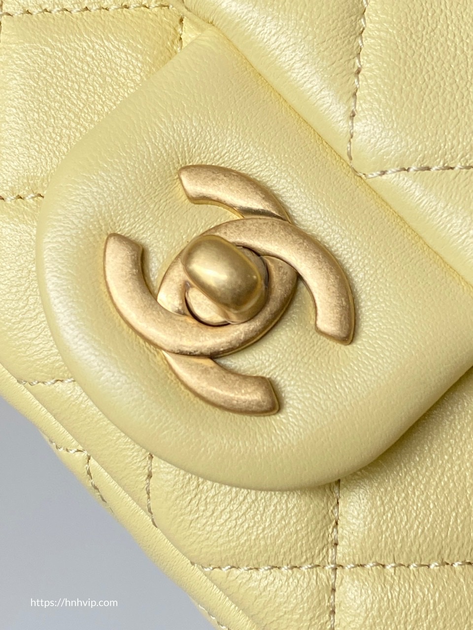 Chanel Classic Flap Runway Square Mini Pearl Crush Lambskin Leather