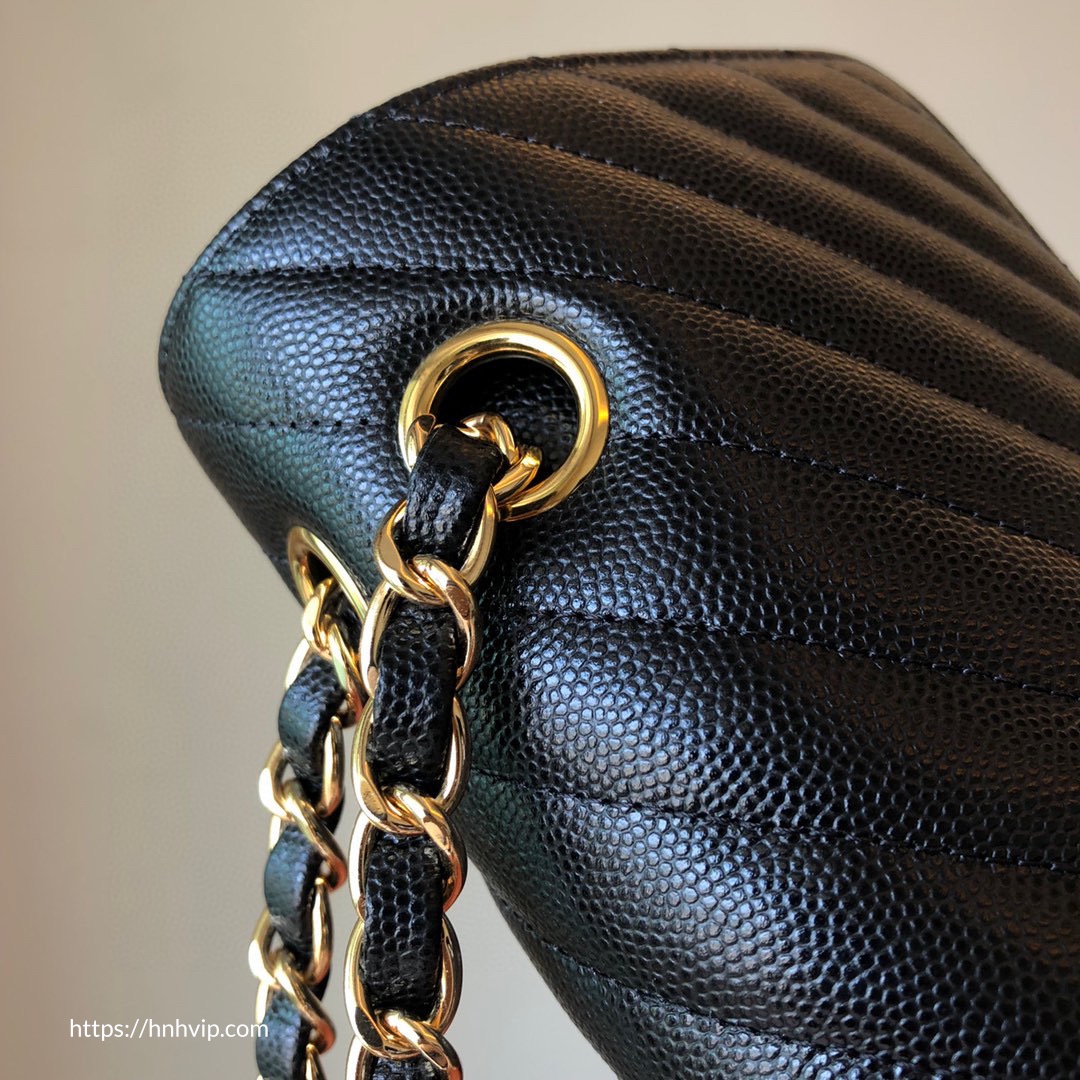 Chanel Classic Flap Bag 25cm