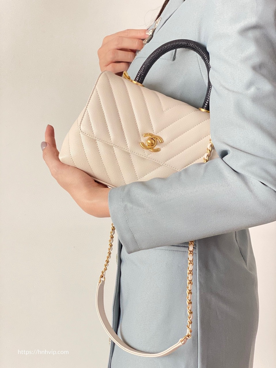 Chanel Coco handle Bag 23cm