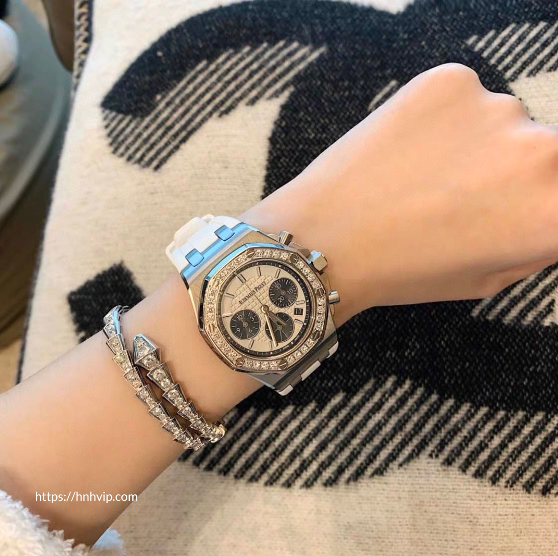 Audemars Piguet Royal Oak Offshore 26231ST.ZZ.D010CA.01