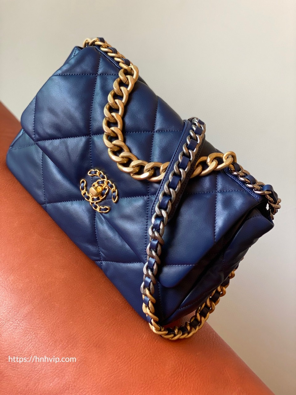 CHANEL 19 HANDBAG