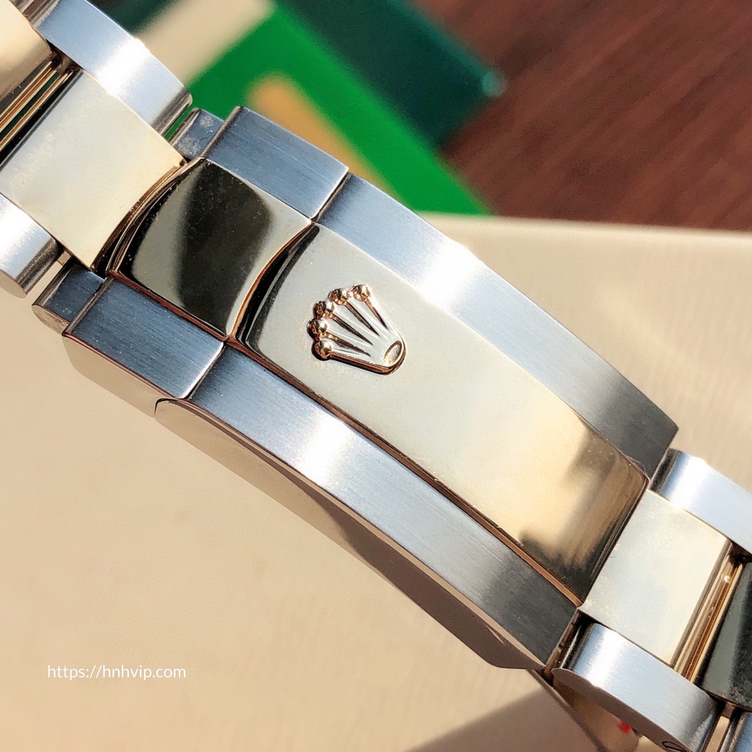 Chi tiết hình ảnh các bộ phận của Rolex Oyster Perpetual Datejust 41MM