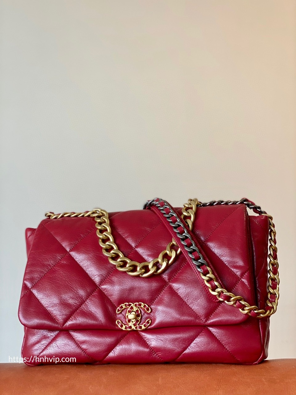 CHANEL 19 HANDBAG