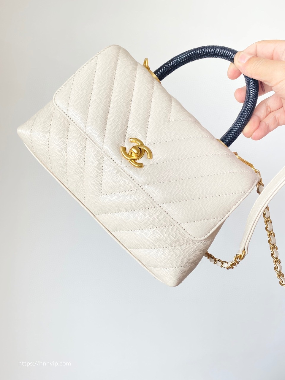 Chanel Coco handle Bag 23cm