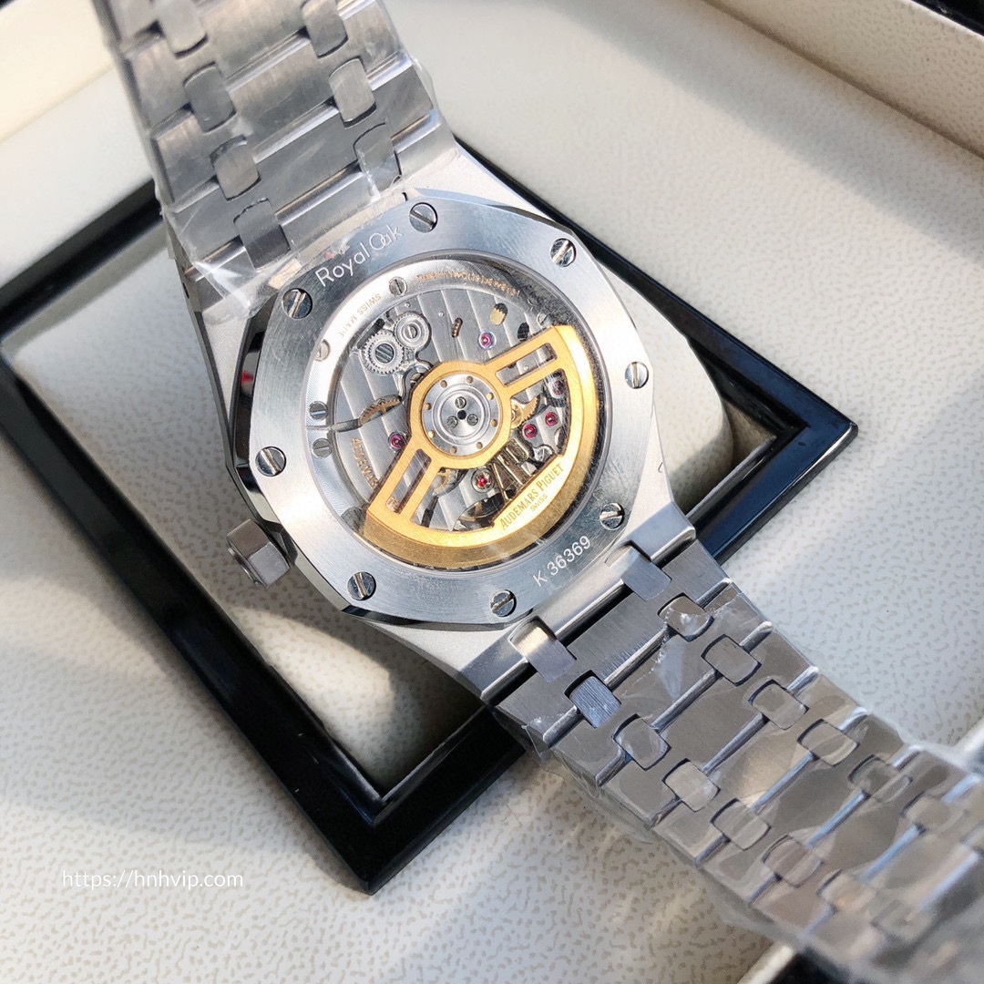 Audemars Piguet Royal Oak 15500ST.OO.1220ST.03