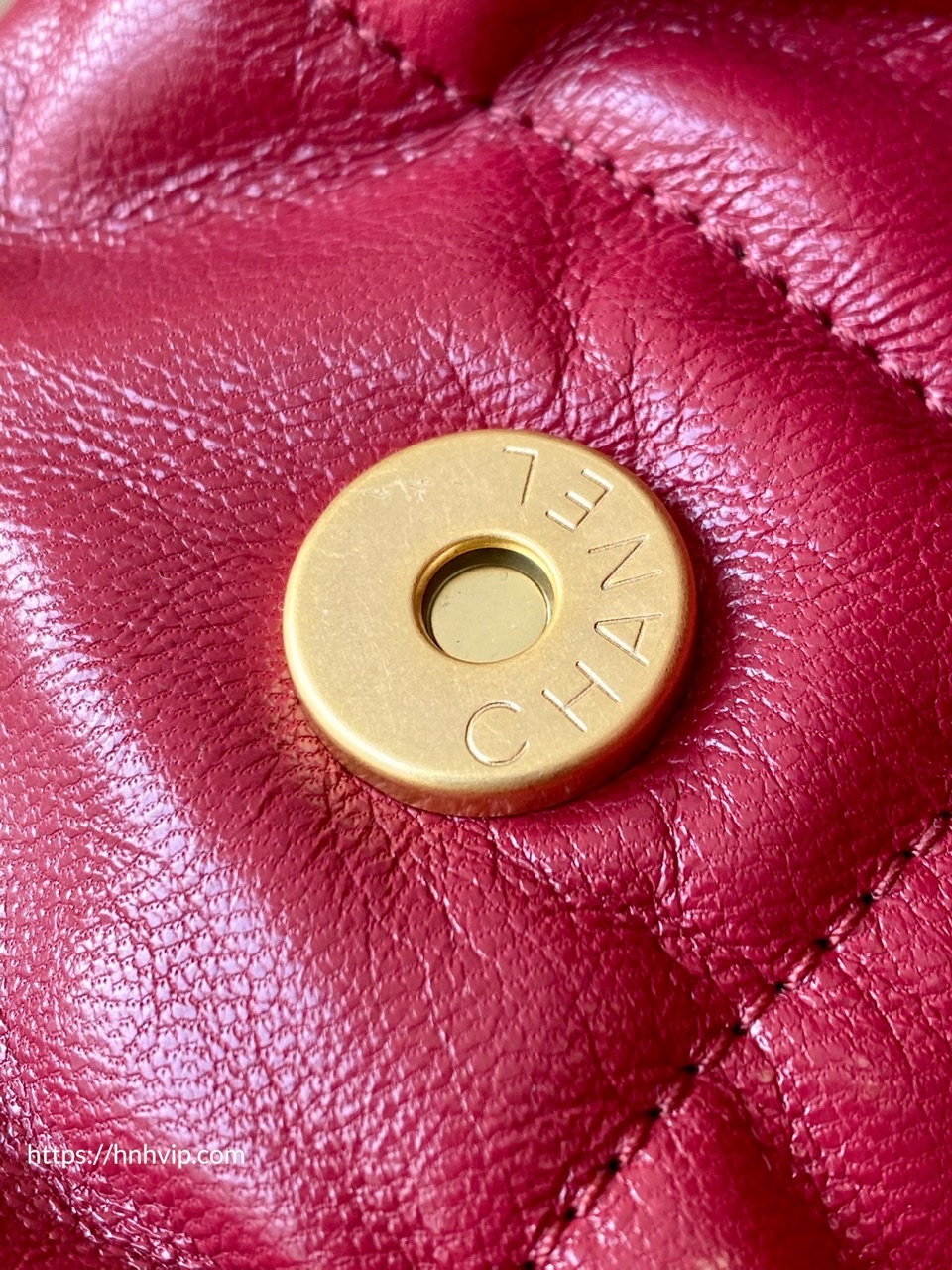 CHANEL 19 HANDBAG