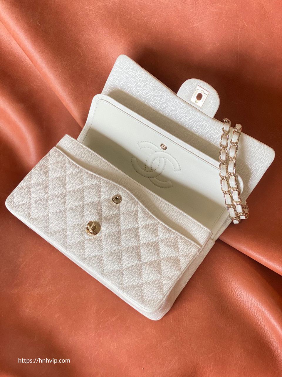 Chanel Classic Flap Bag 23cm