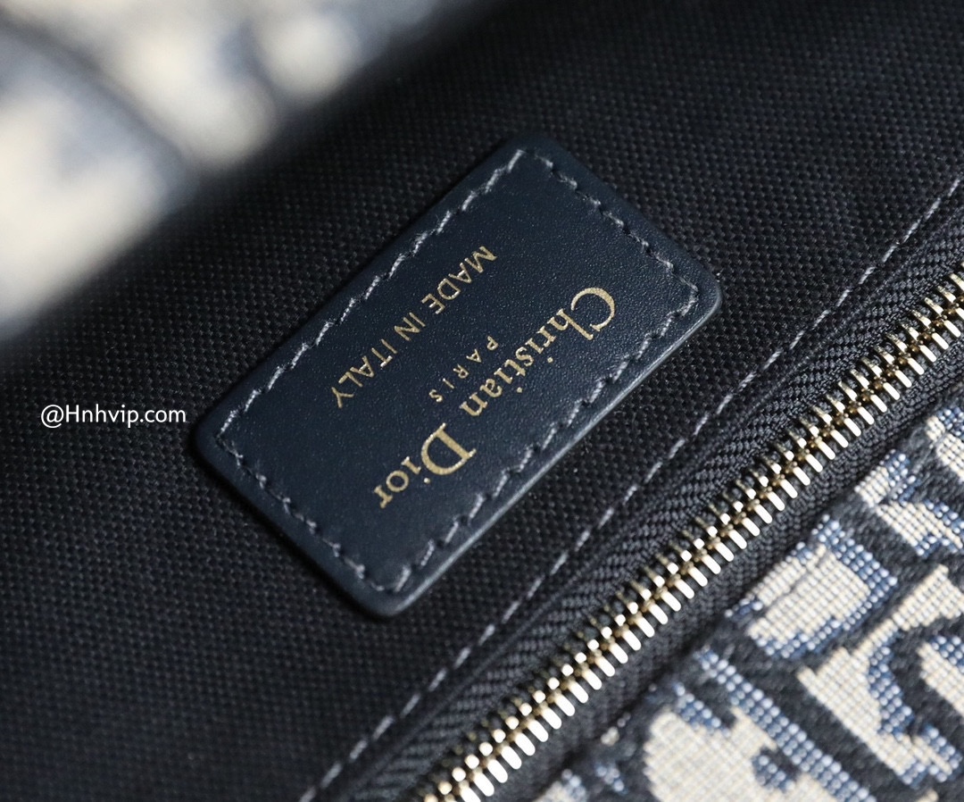 DIOR 30 MONTAIGNE CHAIN BAG Blue Dior Oblique Jacquard