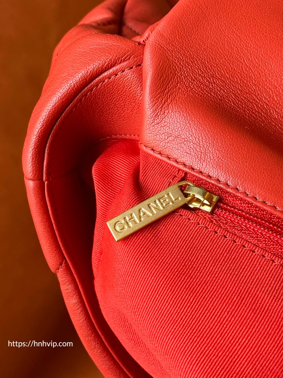 CHANEL 19 HANDBAG