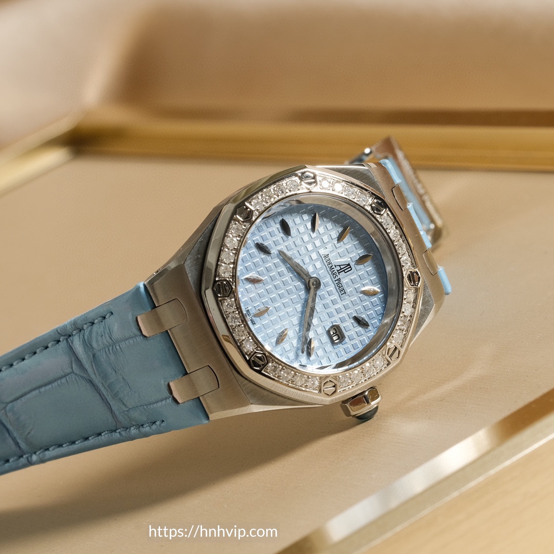 Audemars Piguet Royal Oak 67601ST.ZZ.D302CR.01