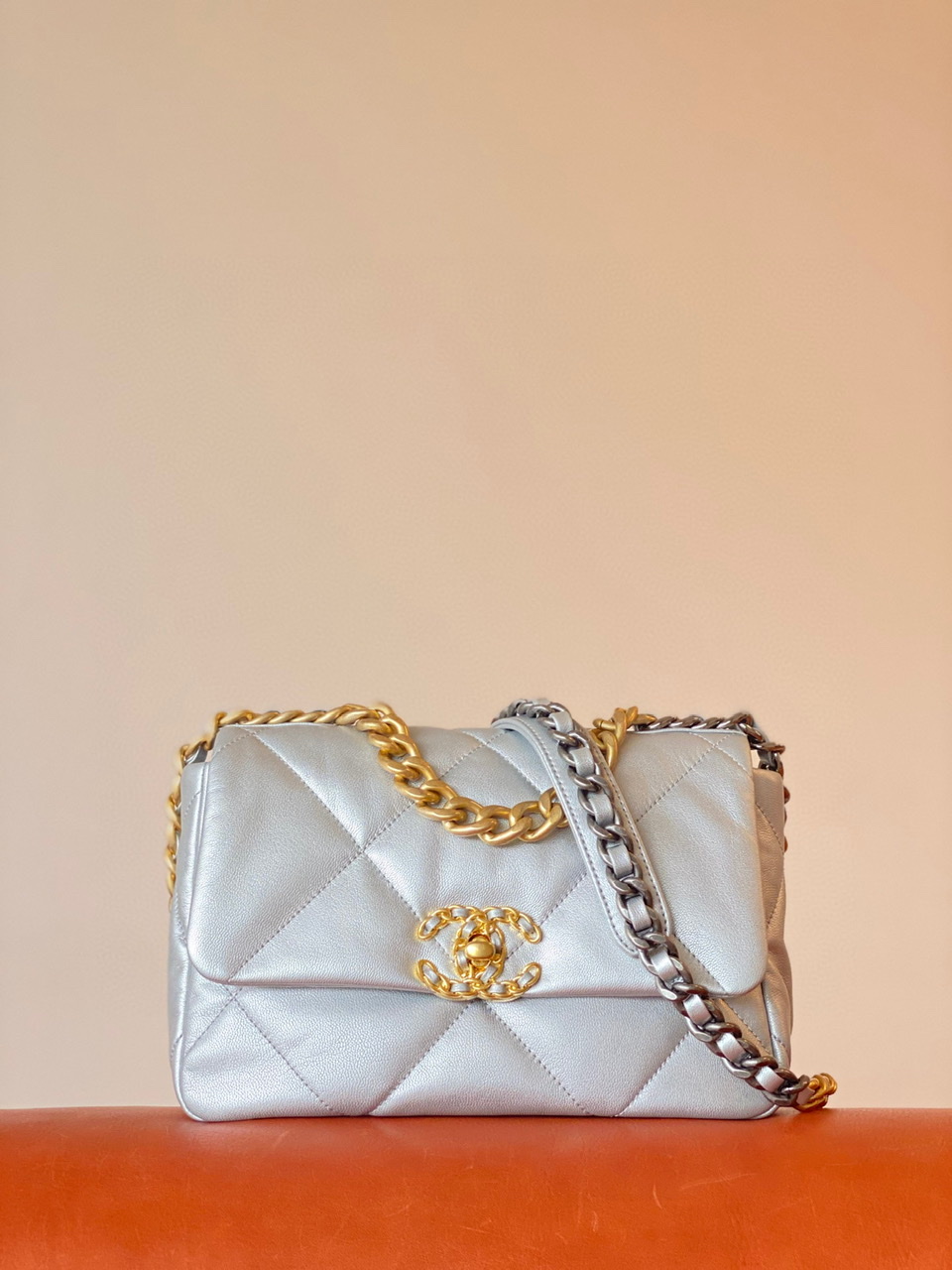 CHANEL 19 HANDBAG