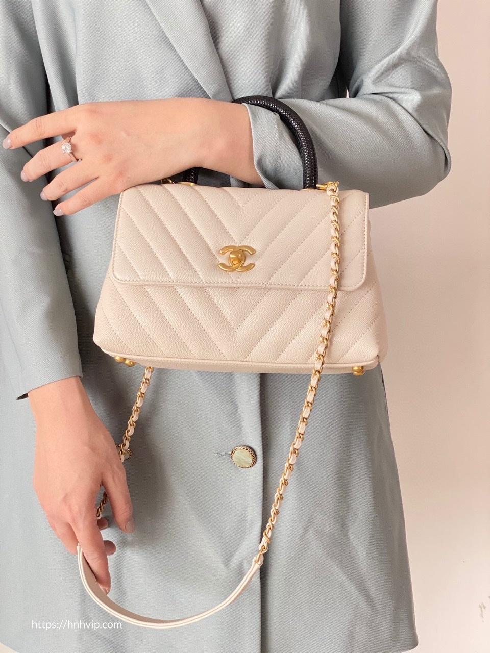 Chanel Coco handle Bag 23cm