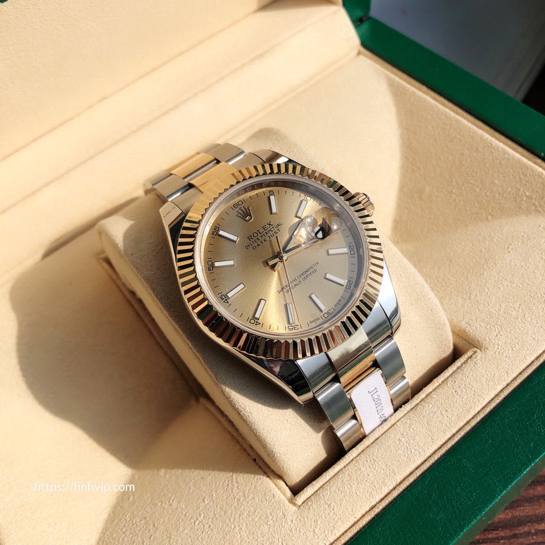 Rolex Oyster Perpetual Datejust 41MM 126333 - 0009