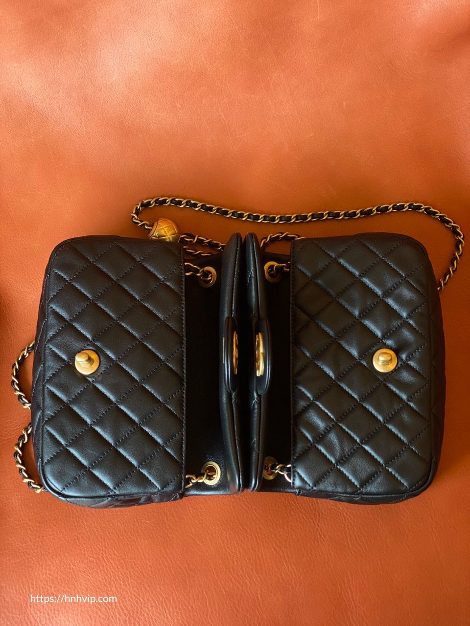 Chanel Classic Flap Runway Square small Pearl Crush Lambskin Leather