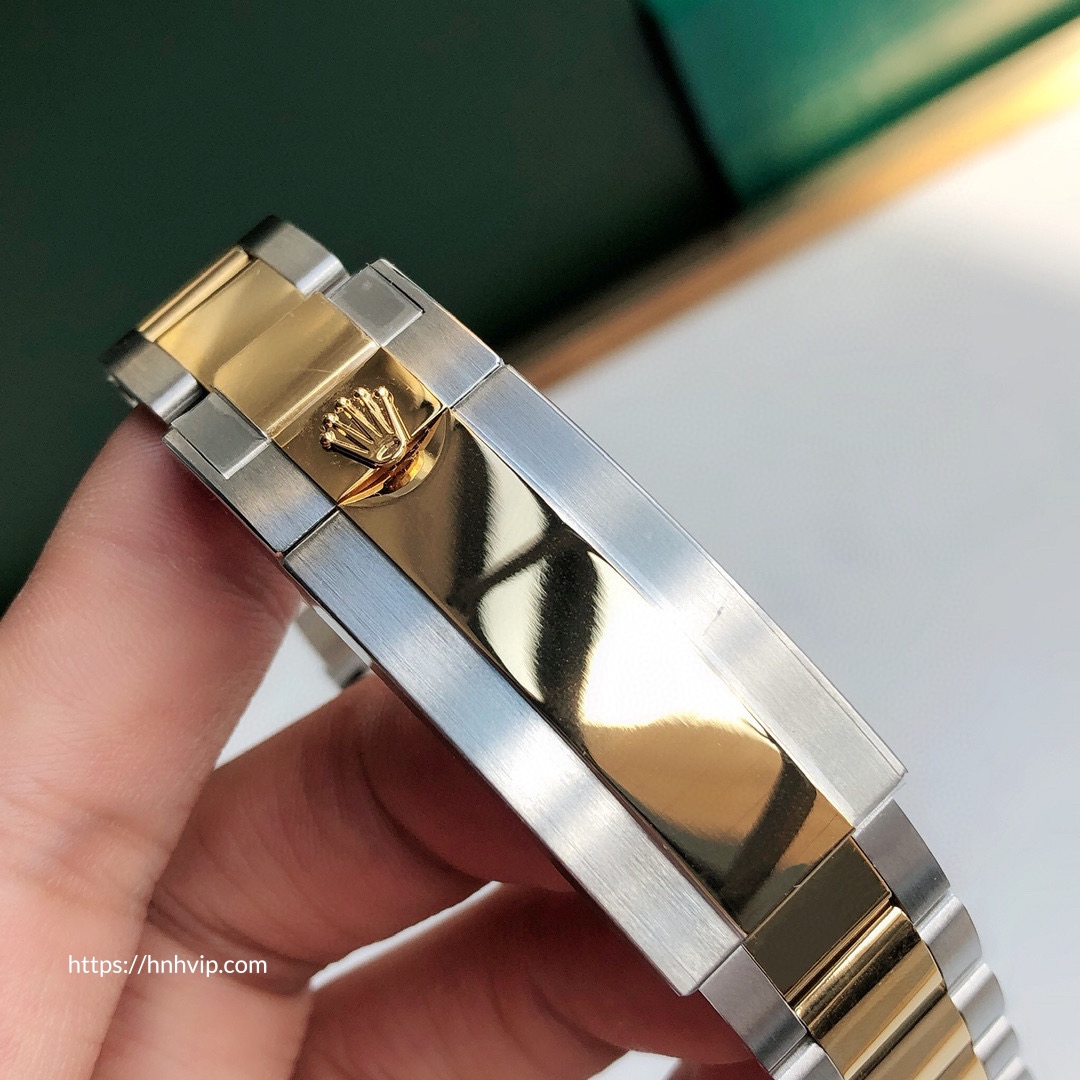 Rolex Oyster Perpetual Submariner Date 126613LN