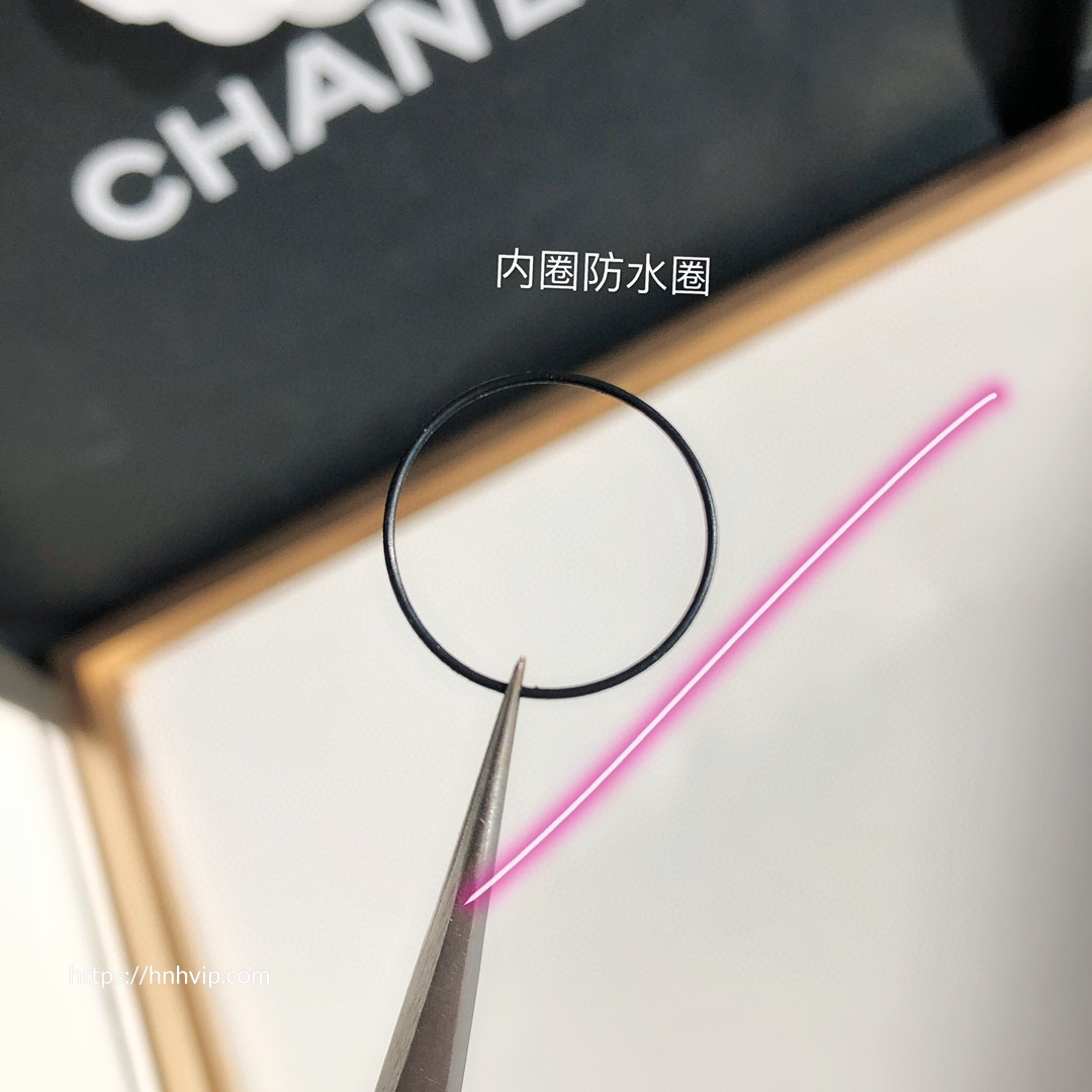 Chanel J12 WATCH, 29MM