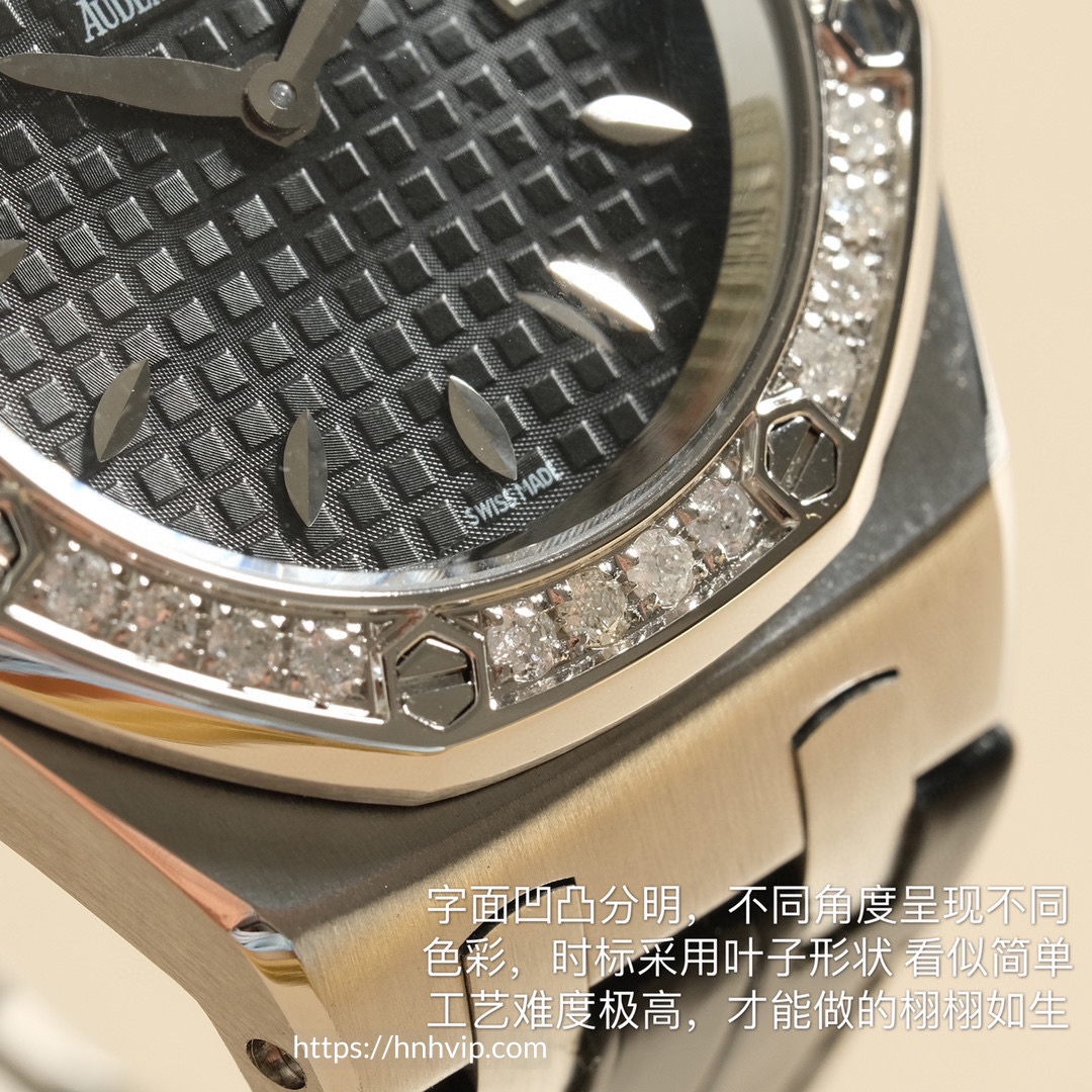 Audemars Piguet Royal Oak 67621 ST.ZZ.D002CR.01