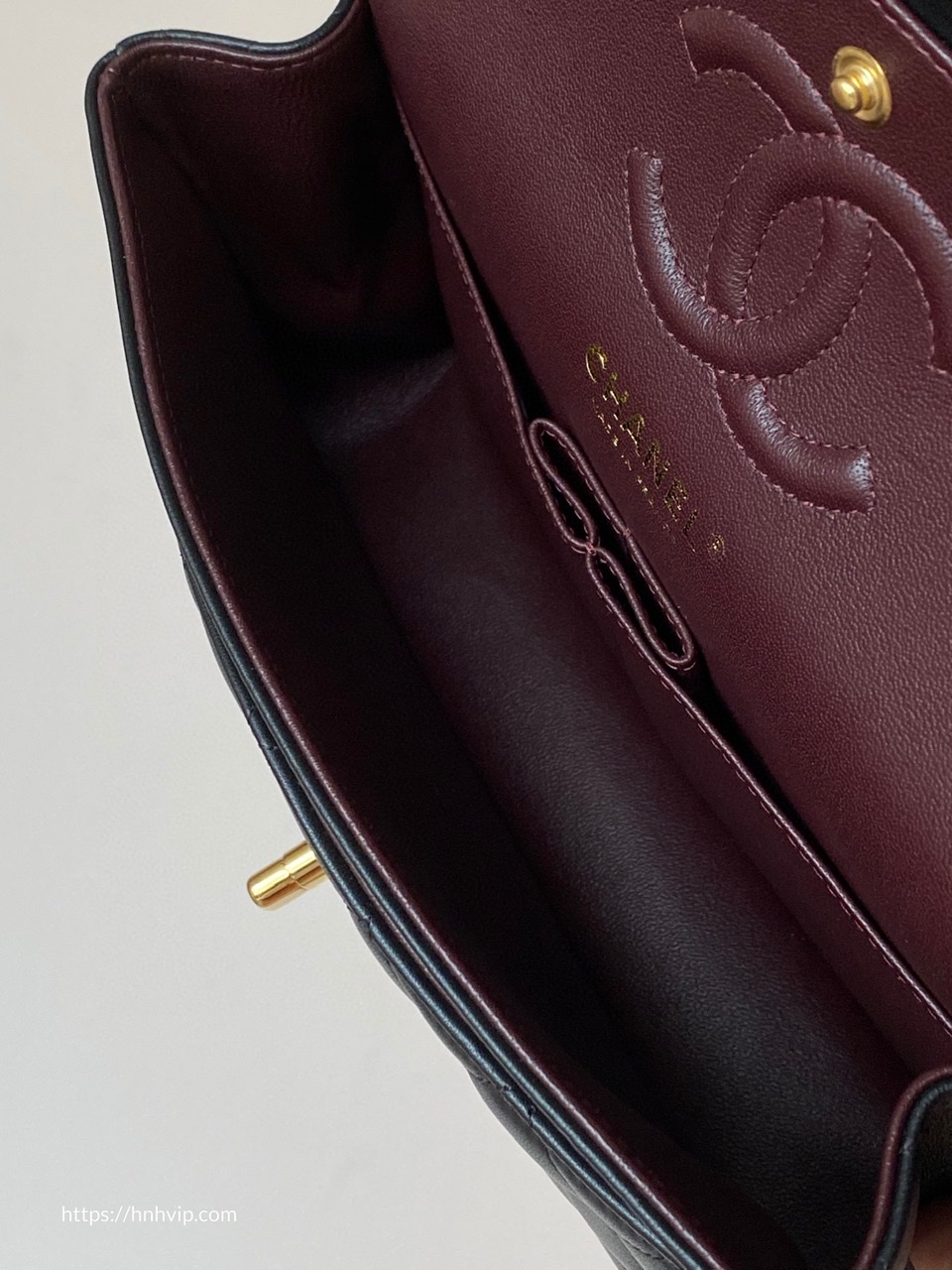 Chanel Classic Flap Bag 23cm