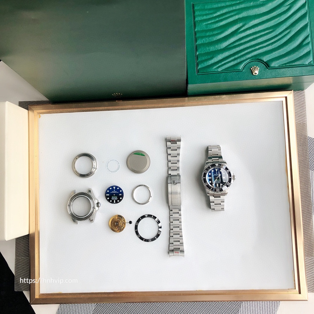 Rolex OYSTER PERPETUAL DEEPSEA m126660-0002