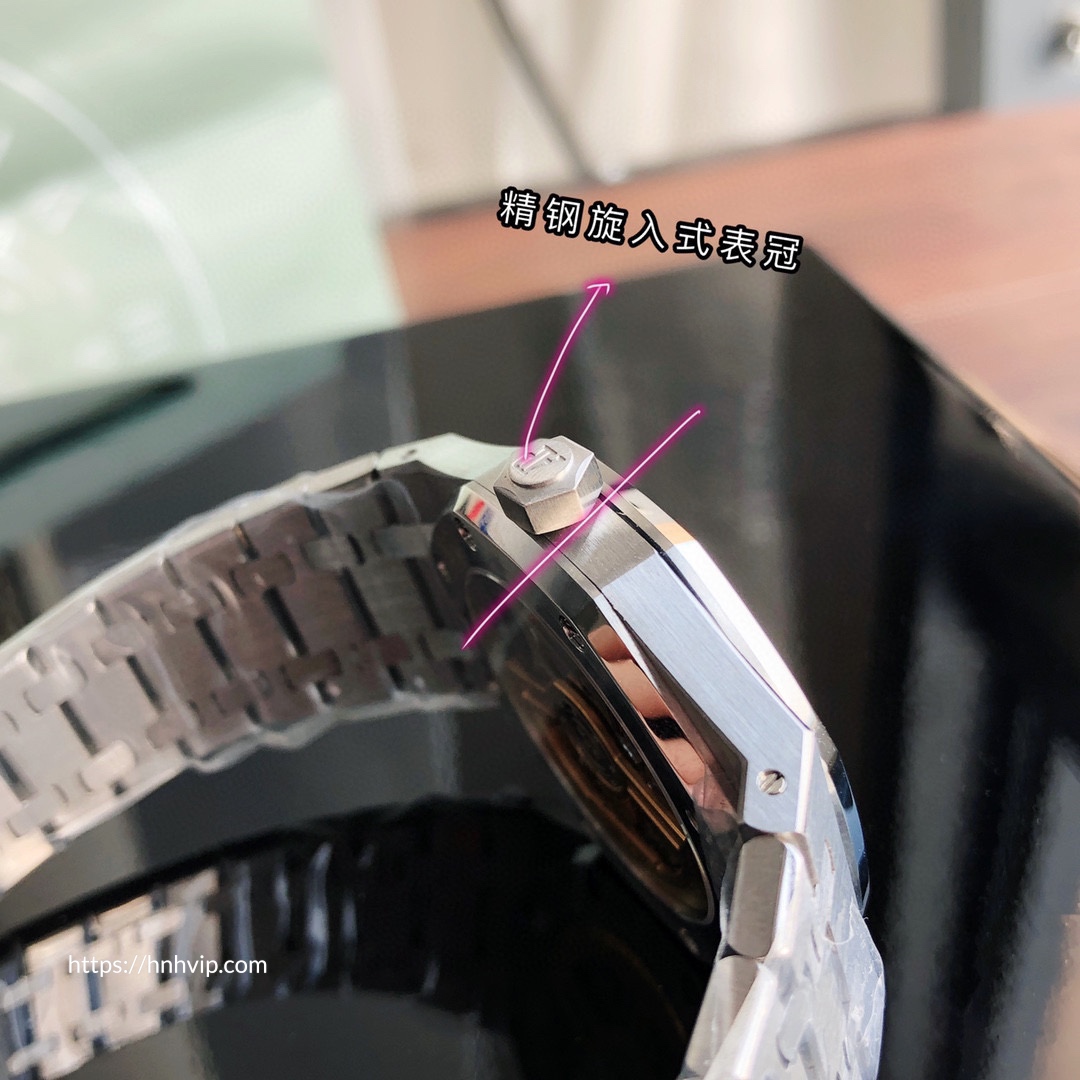 Audemars Piguet Royal Oak 15500ST.OO.1220ST.04
