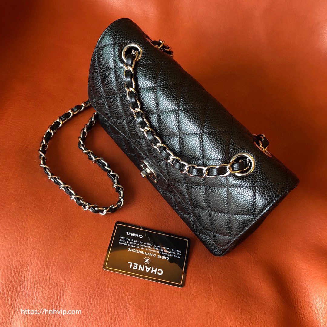 Chanel Classic Flap Bag 23cm