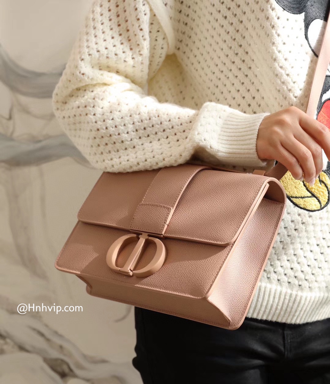 DIOR 30 MONTAIGNE BAG Blush Ultramatte Grained Calfskin