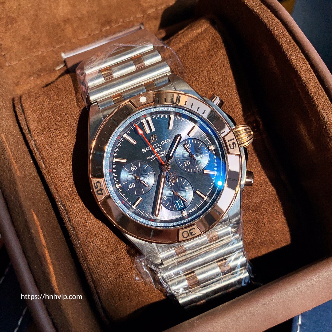 Breitling CHRONOMAT B01 42