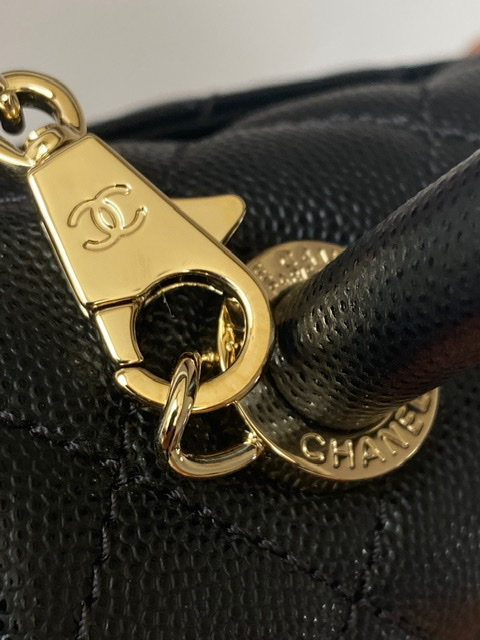 Chanel Coco handle Bag 19cm
