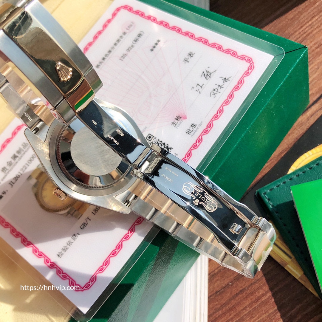 Rolex Oyster Perpetual Datejust 41MM 126333 - 0011