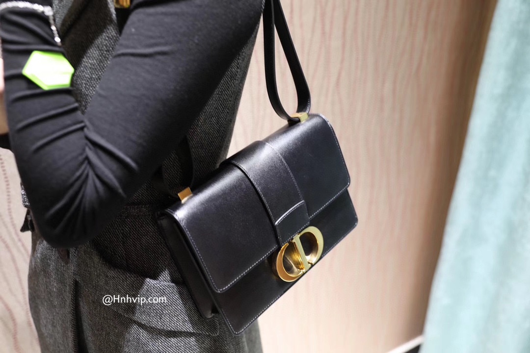 DIOR 30 MONTAIGNE BAG Black Box Calfskin