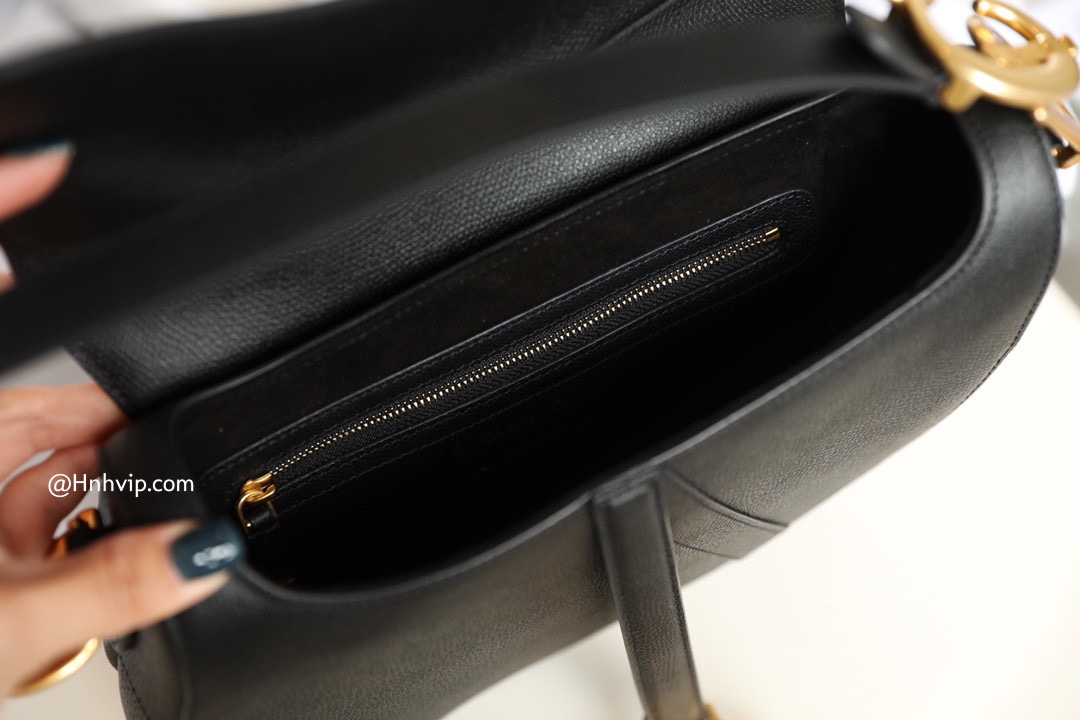 DIOR SADDLE BAG Black Grained Calfskin