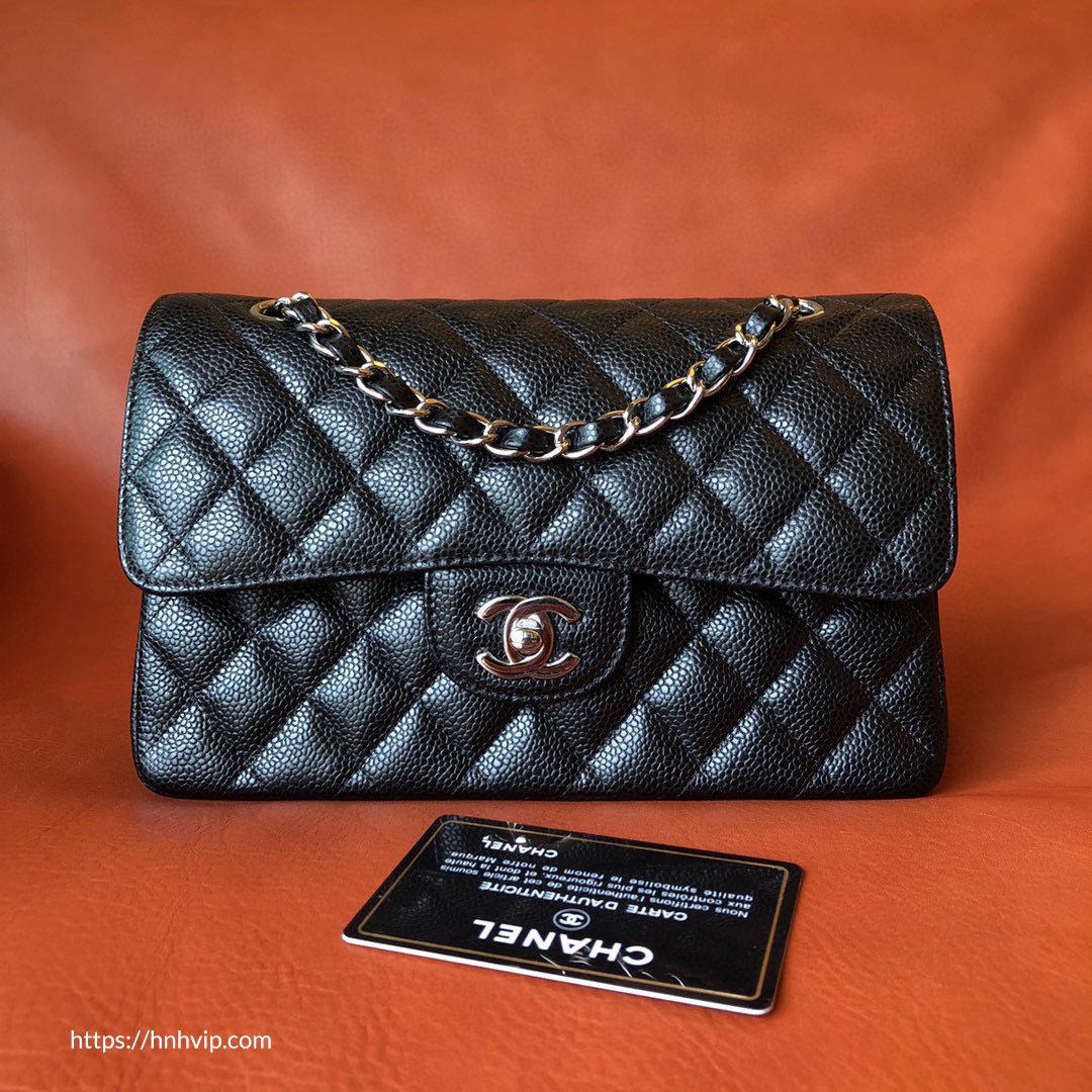Chanel Classic Flap Bag 23cm
