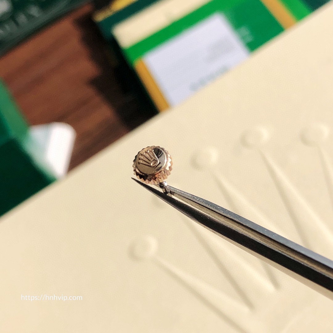 Chi tiết hình ảnh các bộ phận của Rolex Oyster Perpetual Datejust 41MM