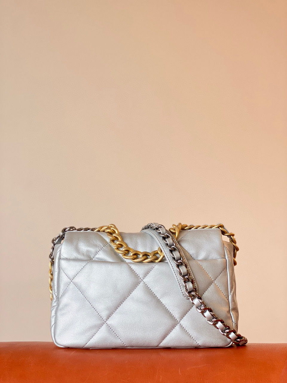 CHANEL 19 HANDBAG