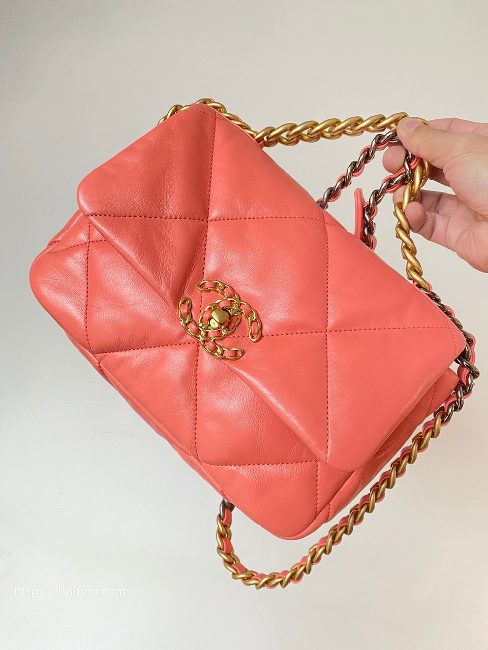 CHANEL 19 HANDBAG
