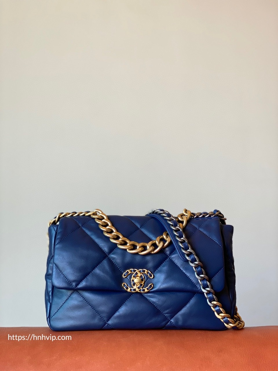 CHANEL 19 HANDBAG