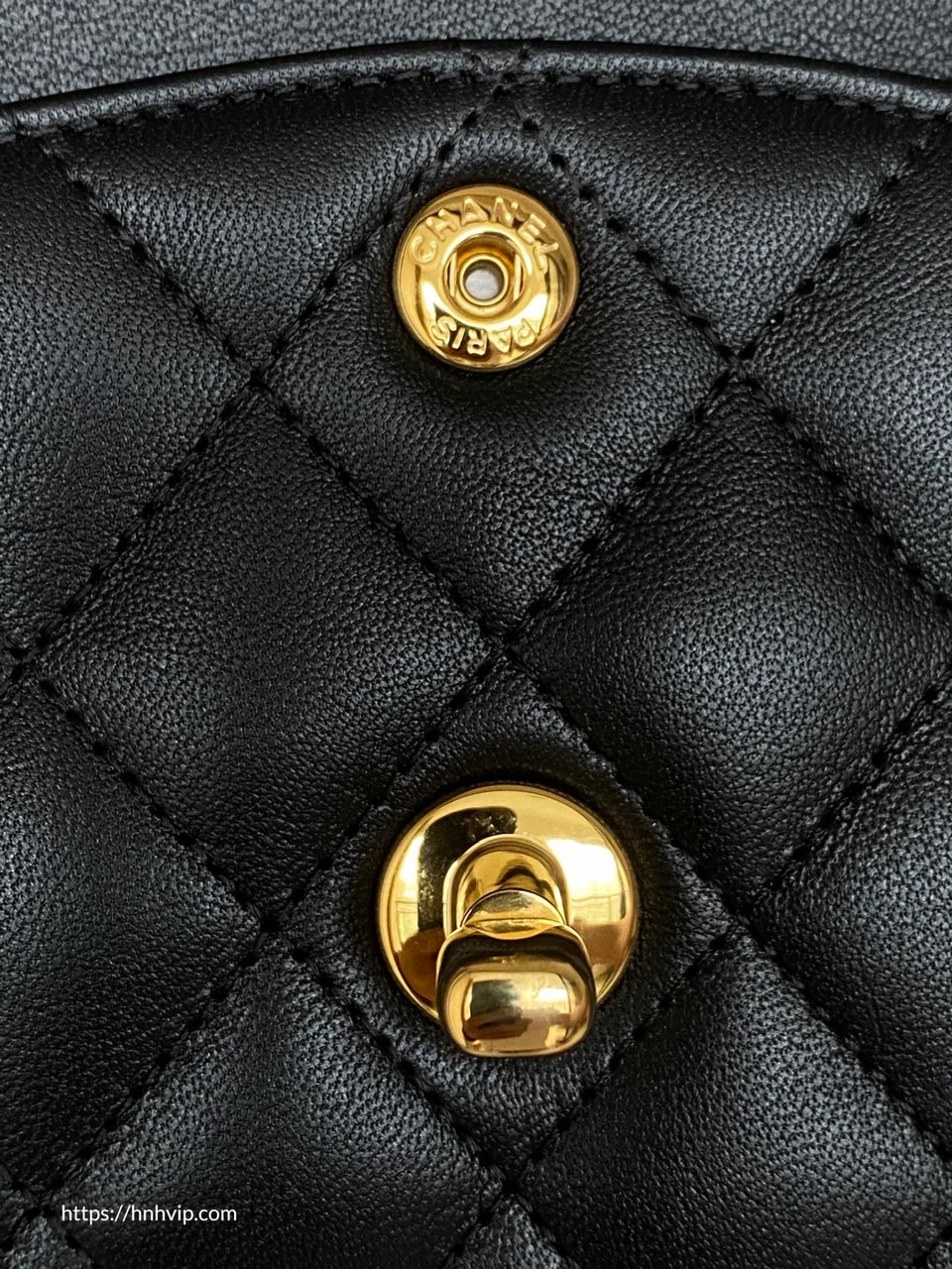 Chanel Classic Flap Bag 23cm